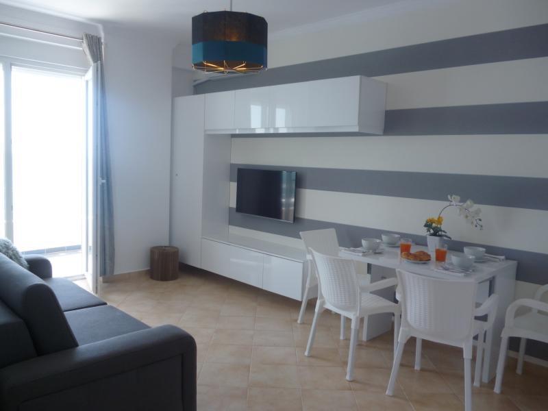 Beautifull Holiday Apartment Larisa ซารานเดอ ภายนอก รูปภาพ